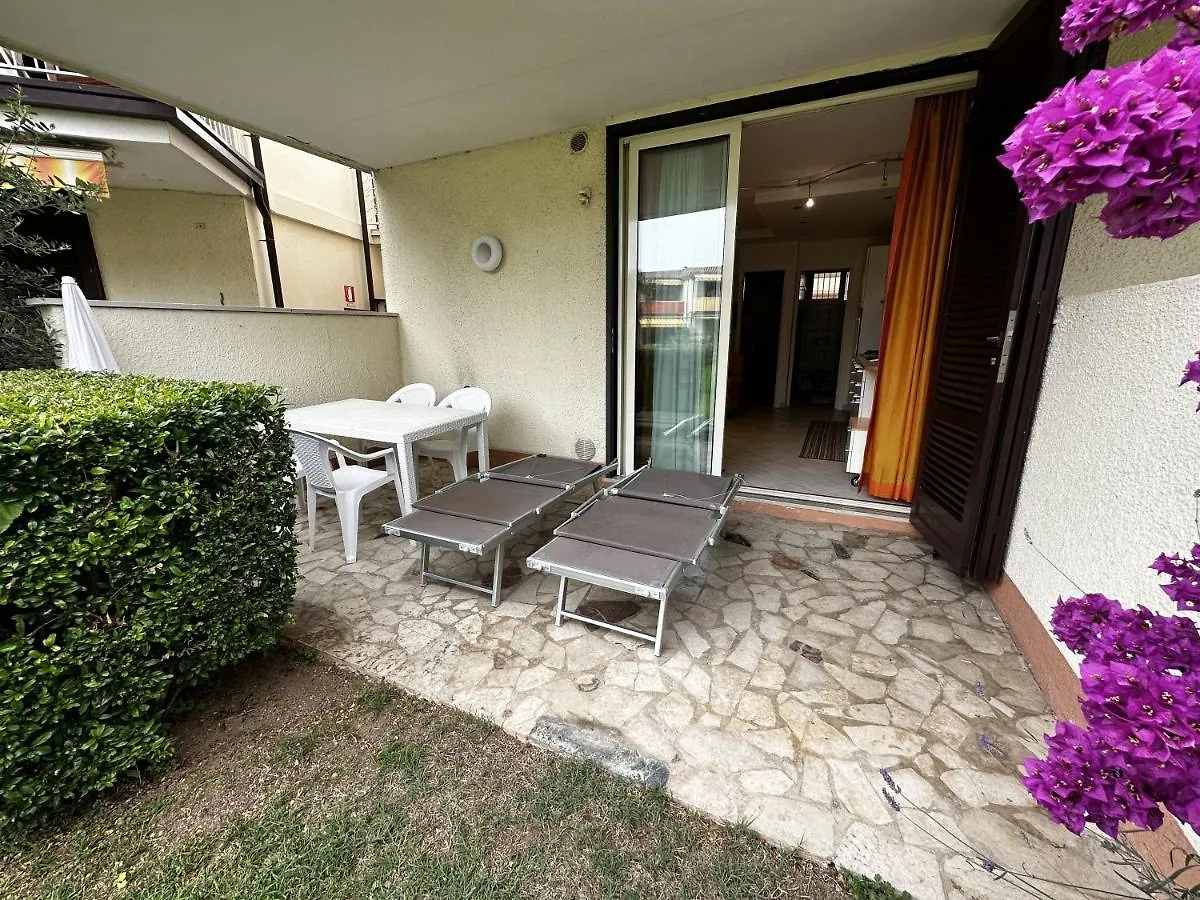 Appartamento Lago Blu Manerba del Garda 0*,  Italy