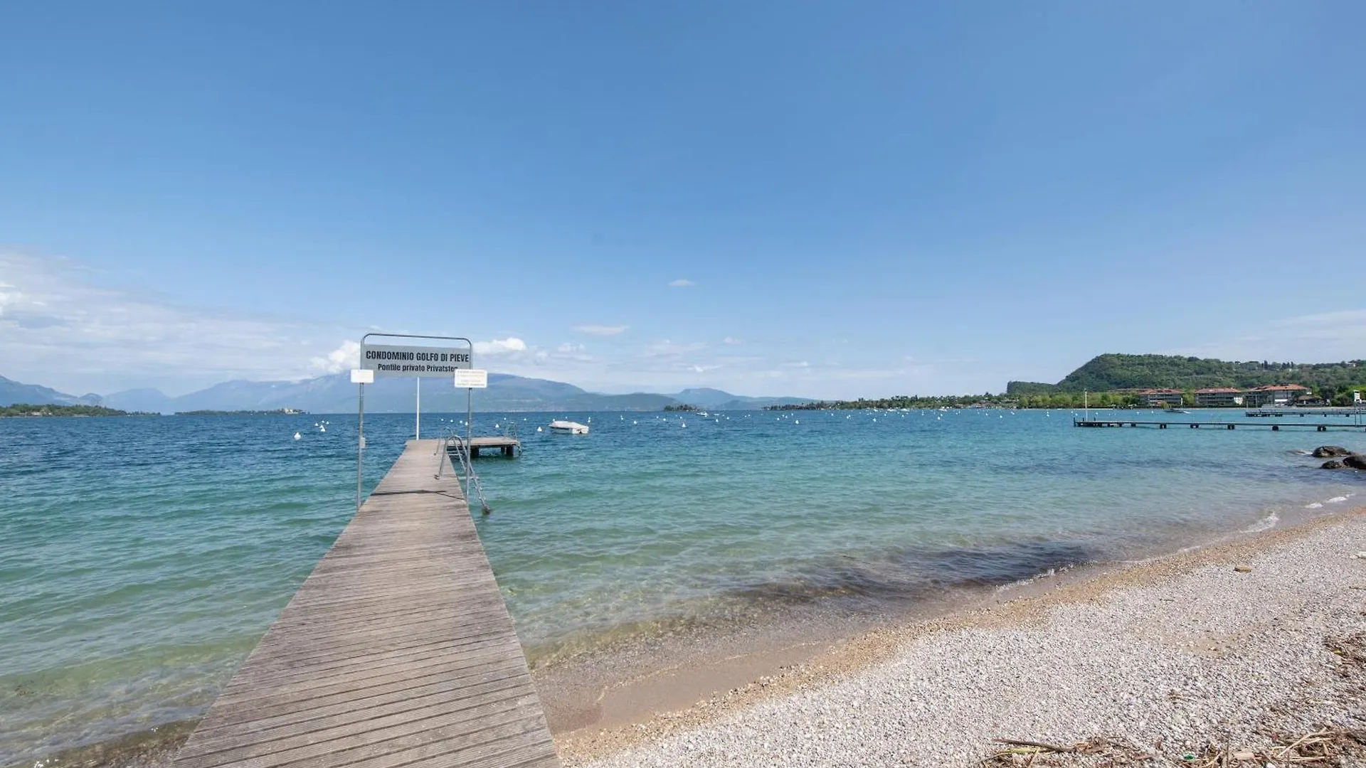Appartamento Lago Blu Manerba del Garda Italy