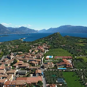 Splendid Sole Manerba del Garda